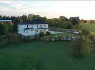 450 Valley View Drive, Britton, SD 57430