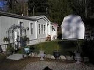 624 Puffin Ct, Camano Island, WA 98282