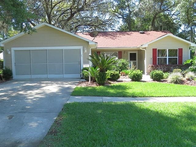 1st image of 1208 Laurel Oak Ln