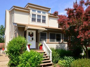 1109 S Highland Ave, Oak Park, IL 60304