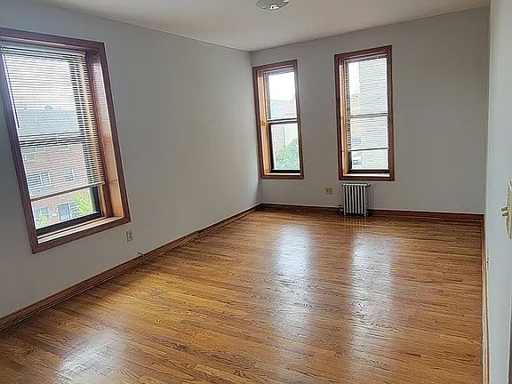 3rd image of 32-14 Astoria Blvd S #3REAR