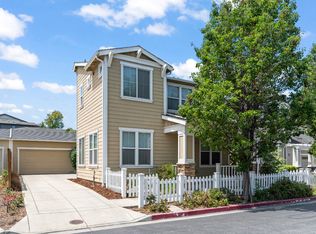 1935 Cappelletti Ct, Mountain View, CA 94043