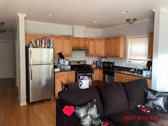 2nd image of 7238 S Cornell Ave APT 1N