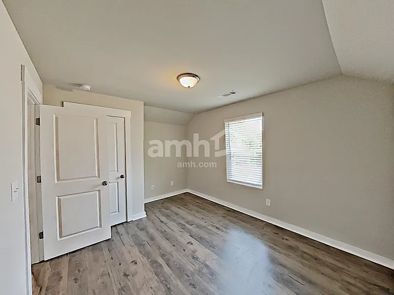 518 Camp Dr — Photo 14
