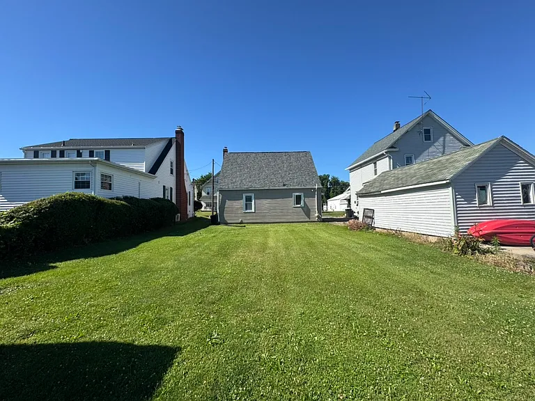 205 Martzville Rd — Photo 7