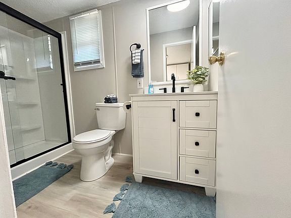 2nd image of 5190 Hackamore Rd #110