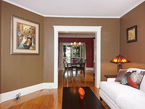 5th image of 109 Aldrich St