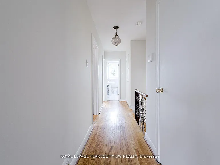 35 Euphrasia Dr — Photo 28
