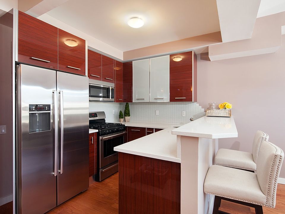 1st image of 3112-3144 Emmons Ave #312U