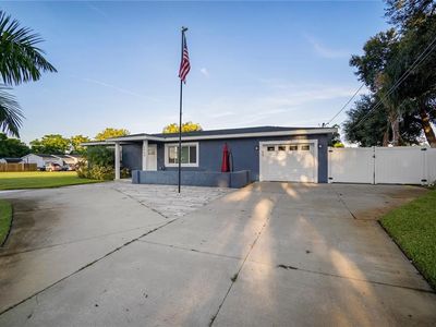2460 43rd St N, Saint Petersburg, FL, 33713