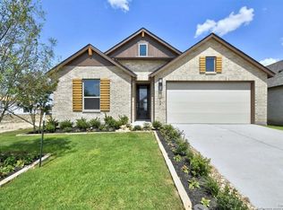 148 Red Oak, Castroville, TX 78009