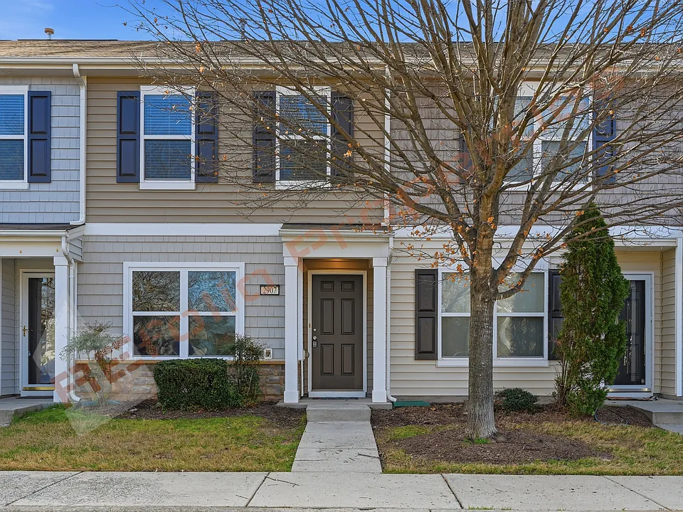 2907 Berkeley Springs Pl