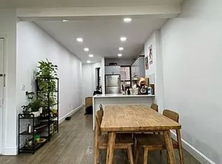 537 8th St APT 2R, Brooklyn, NY 11215