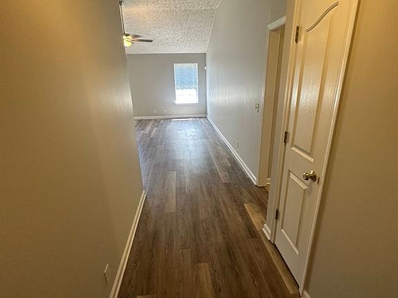 3rd image of 2506 Gold Valley Dr