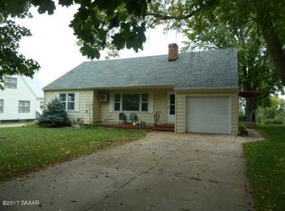 228 Drury Ave, Lowry, MN 56349