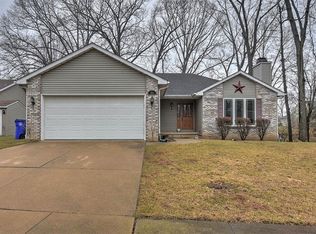 854 S Cedar Hill Dr, Decatur, IL 62521