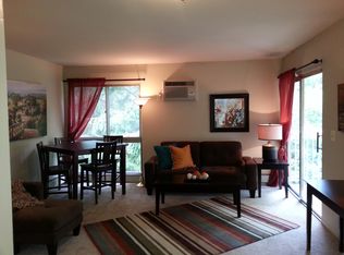 1755 Cliffview Dr, Rochester Hills, MI 48306