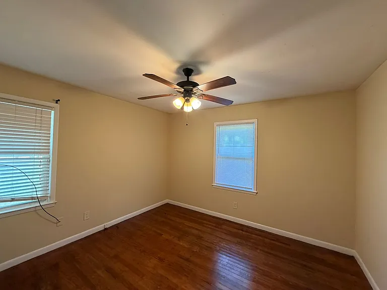 118 Sandy Way — Photo 8