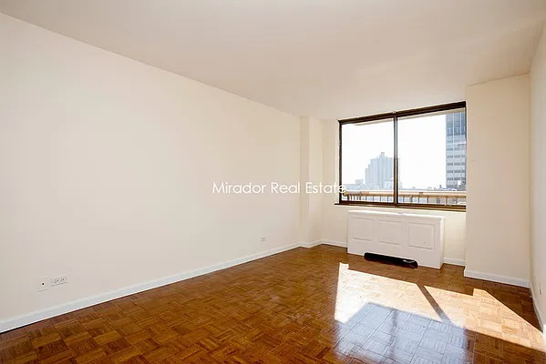 Rented by Mirador Real Estate | media 3