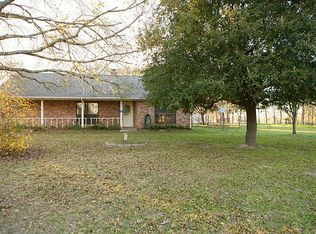 201 Burleson Rd, Bellville, TX 77418