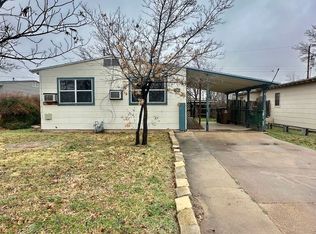 56 E 32nd St, San Angelo, TX 76903