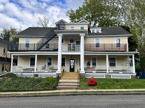 27 E Palmer St APT 4