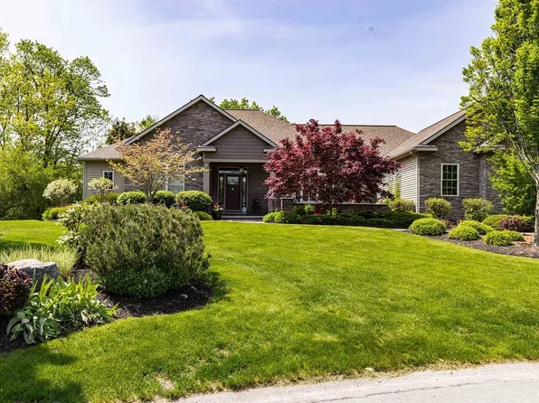 5106 Reis Cir, Fayetteville, NY 13066