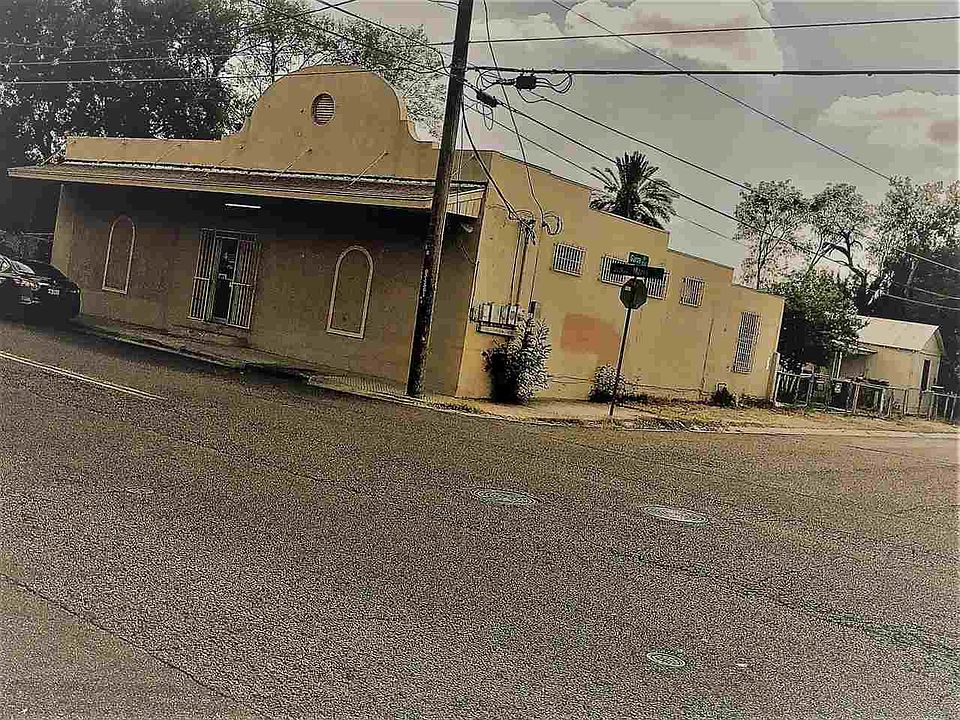 1st image of 1720 S Santa Maria Ave