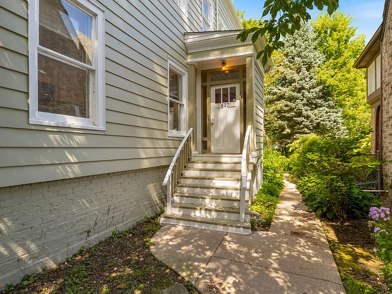 627 Library Pl — Photo 21