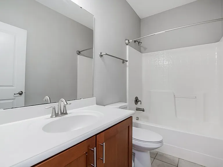 108 Heathwood Dr — Photo 15