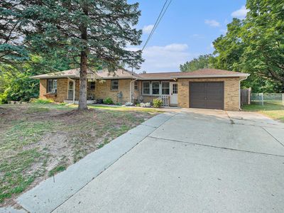 1523 Lake Michigan Dr NW, Grand Rapids, MI, 49534