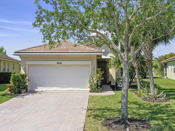 3rd image of 9926 SW Eastbrook Circle