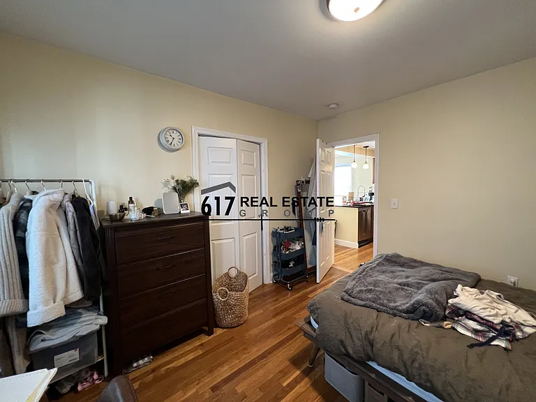 18 Silvey Pl #1 — Photo 19