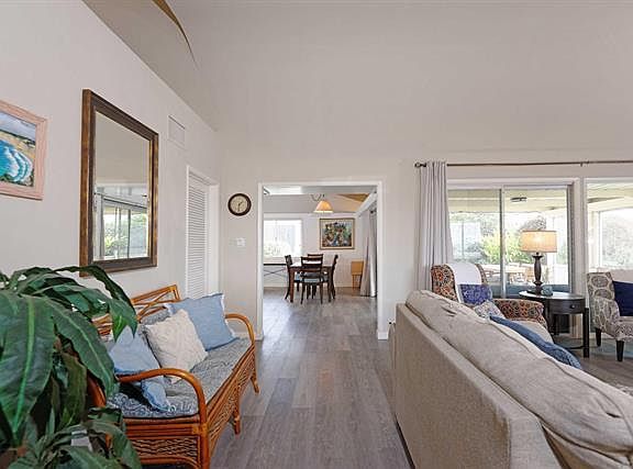 4th image of 8493 La Jolla Shores Dr