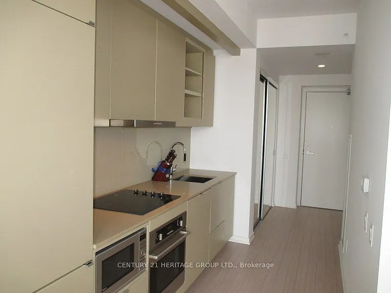 101 Peter St W #2205 — Photo 6