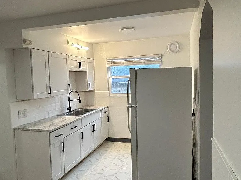 4431 Ridgeview Ave #1 — Photo 5