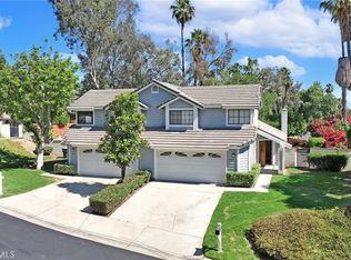 2183 Falcon Crest Dr, Riverside, CA 92506