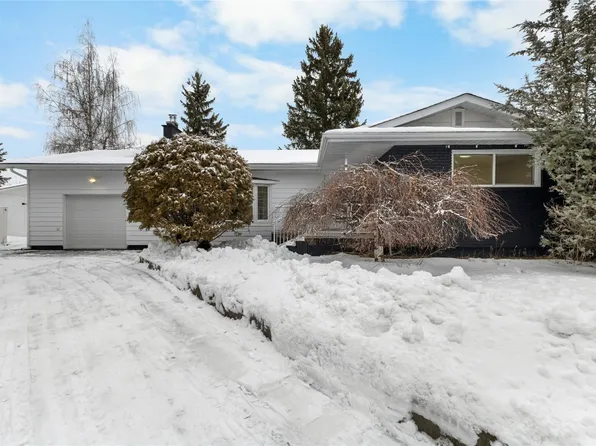 2514 Izowski Pl, Prince George, BC V2N 3C7