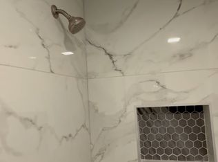 2735 N Wyoming St, Arlington, VA 22213