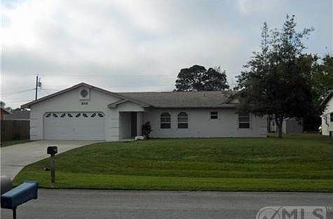 1st image of 386 NW Rebecca Ave