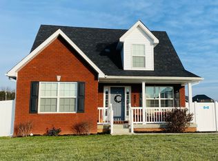 254 Meadowcrest Dr, Mount Washington, KY 40047