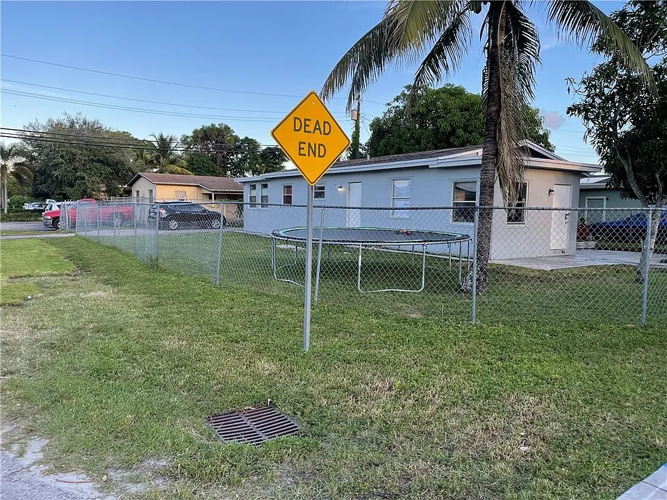 918 NW 24th Ave