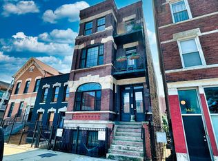 1421 W Augusta Blvd APT 1F, Chicago, IL 60642