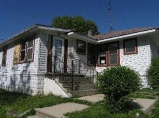 306 Baker Ave, Joliet, IL 60433