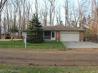 2014 Glenfawn, Commerce Township, MI