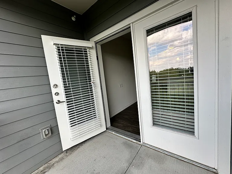 E William Cannon Dr — Photo 15