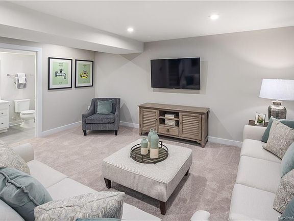 5th image of 4071 Allenby Ln #213