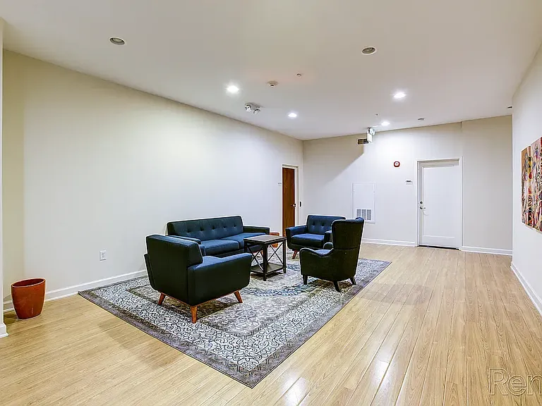 City View Lofts — Photo 40