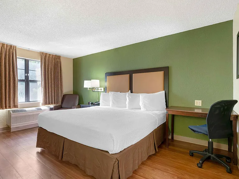 Studio Suite - 1 King Bed