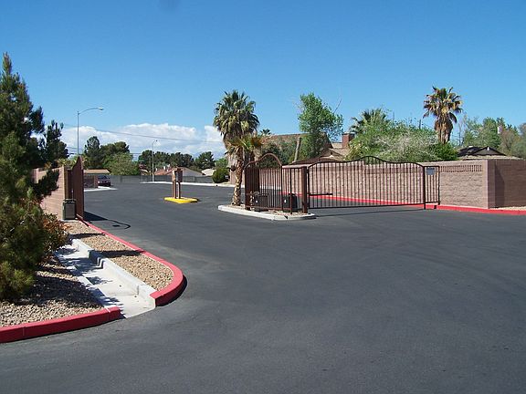 3rd image of 4655 Gold Dust Ave Unit 113